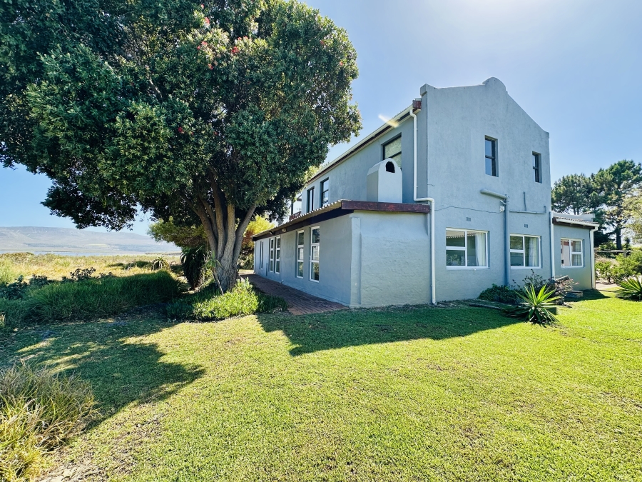 4 Bedroom Property for Sale in Fisherhaven Western Cape